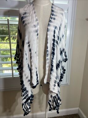 Michael Stars Boho Alligator Tie Dye Convertible Kimono Cover Shawl OS Pom Pom